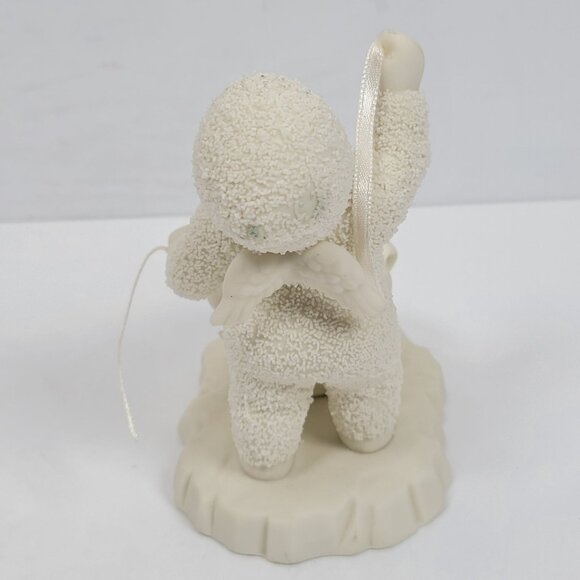 Department 56  Winter Tales Of The Snowbabies "Stringing Fallen Stars" - Picture 7 of 10